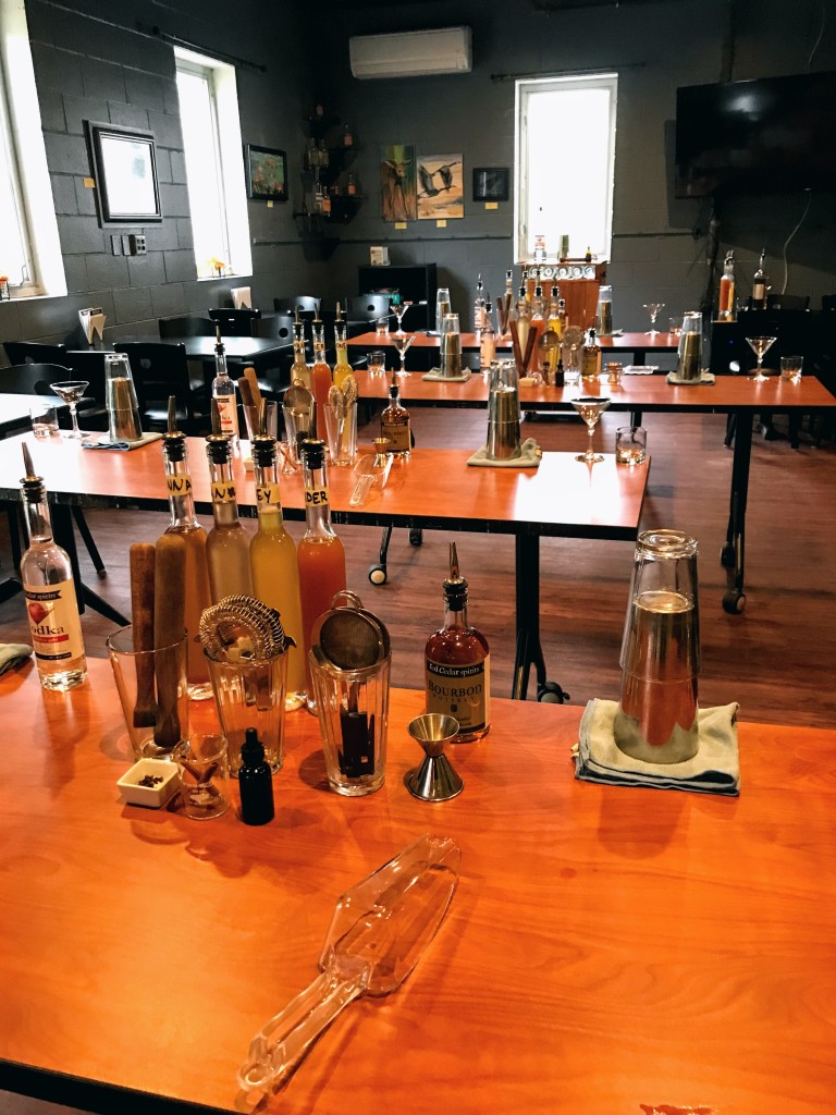 cocktail making class